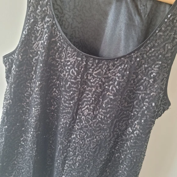 DECJUBA Sequin Top (sS) Black Sparkle - Picture 6 of 11